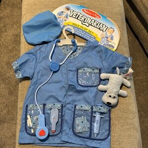 Melissa’s and Doug Veterinarian role play set